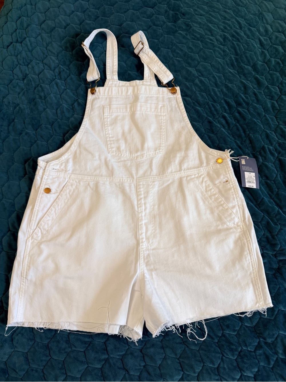 Women’s 12 White Denim NWT Short Overalls Universal Thread Target Distressed New